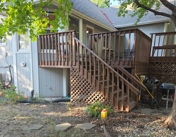 4428 SW Colly Creek Drive, Topeka, KS 66610