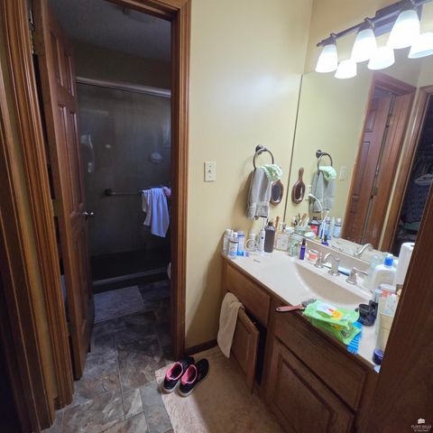 4428 SW Colly Creek Drive, Topeka, KS 66610