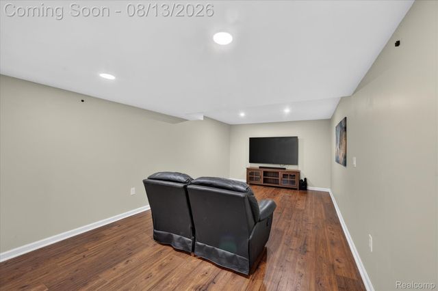 156 Morgan Drive 18, Canton Charter Township, MI 48188