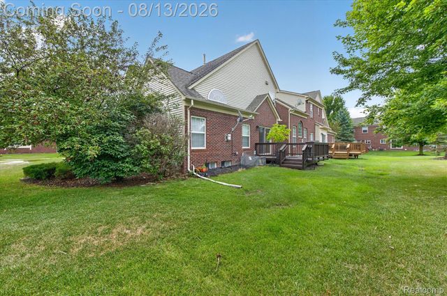 156 Morgan Drive 18, Canton Charter Township, MI 48188