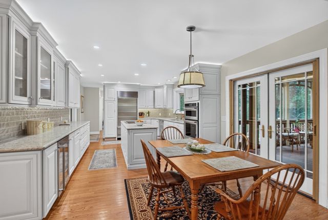 124 Williams Rd, Concord, MA 01742