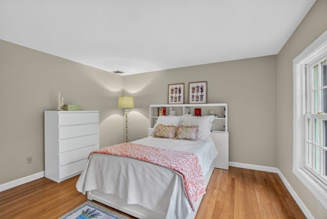 124 Williams Rd, Concord, MA 01742
