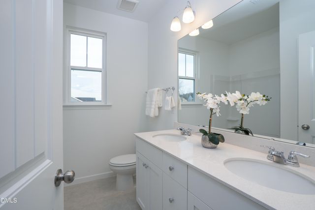 612 Providence Crk Drive, Fuquay Varina, NC 27526