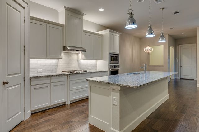 8736 Madrid Street, North Richland Hills, TX 76180