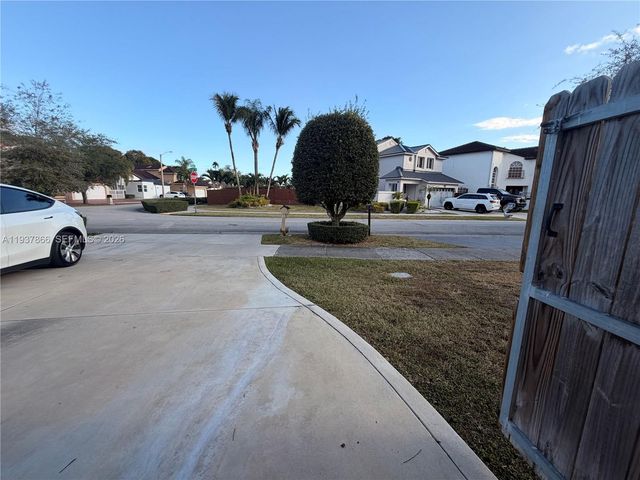 15337 SW 62nd Ter B, Miami, FL 33193