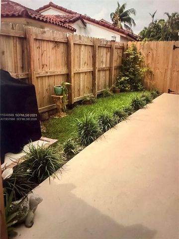 15337 SW 62nd Ter B, Miami, FL 33193