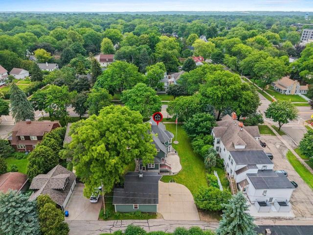 515 N BROADWAY STREET, De Pere, WI 54115