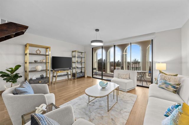 16 CARRION COURT 43, San Juan, Puerto Rico, PR 00907