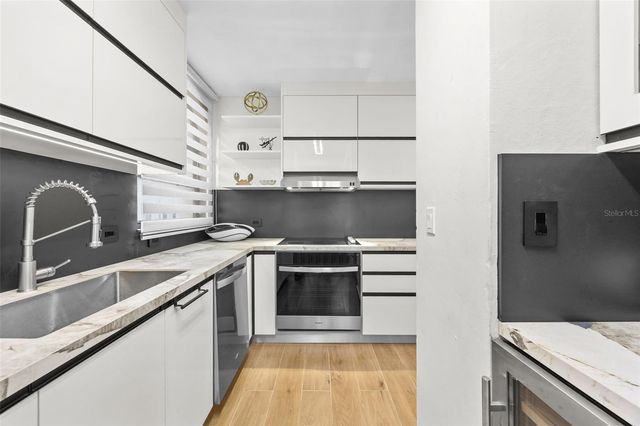 16 CARRION COURT 43, San Juan, Puerto Rico, PR 00907