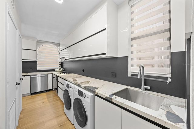 16 CARRION COURT 43, San Juan, Puerto Rico, PR 00907