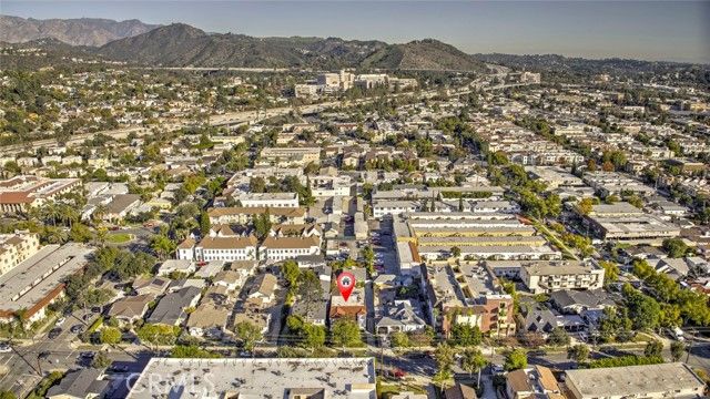 324 N Adams, Glendale, CA 91206