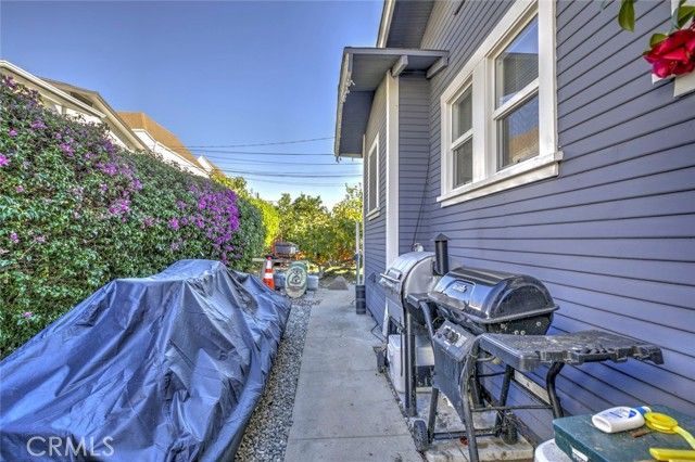 324 N Adams, Glendale, CA 91206