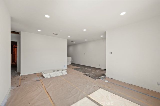 5776 Hesperia Avenue, Encino, CA 91316