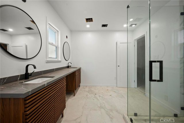 5776 Hesperia Avenue, Encino, CA 91316
