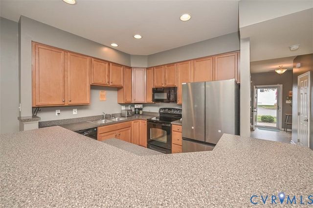 7357 Smoothbore Ln, Mechanicsville, VA 23116