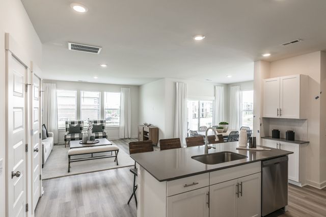 4042 Keeley Dr, Gallatin, TN 37066