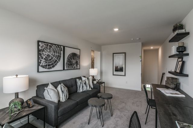 4042 Keeley Dr, Gallatin, TN 37066