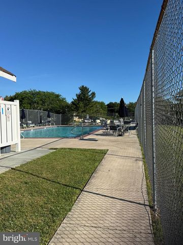 27 HARROGATE CT, Sewell, NJ 08080