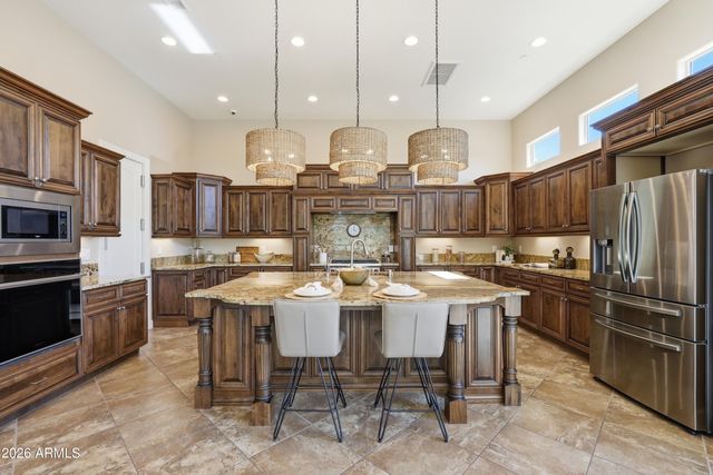 8584 E TUMBLEWEED Drive, Scottsdale, AZ 85266