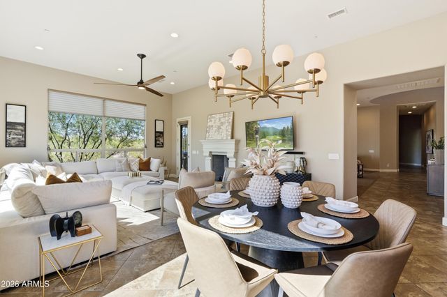 8584 E TUMBLEWEED Drive, Scottsdale, AZ 85266