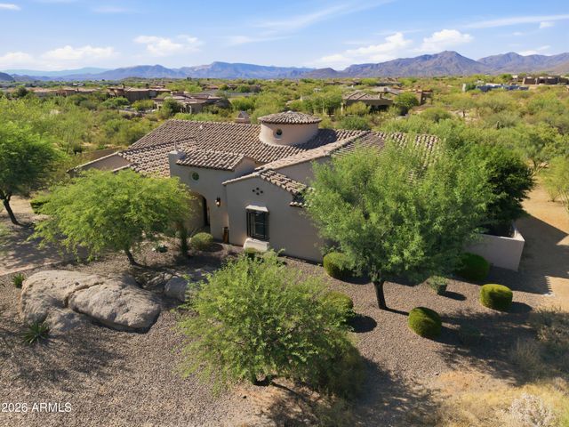 8584 E TUMBLEWEED Drive, Scottsdale, AZ 85266