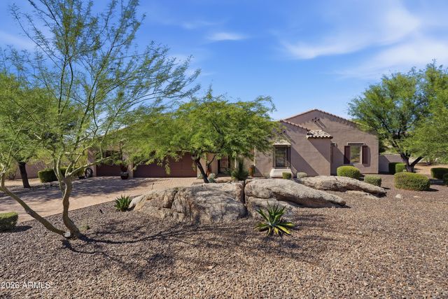 8584 E TUMBLEWEED Drive, Scottsdale, AZ 85266