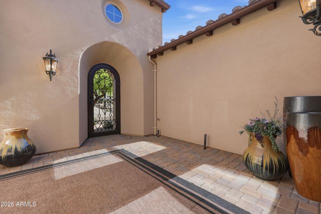 8584 E TUMBLEWEED Drive, Scottsdale, AZ 85266