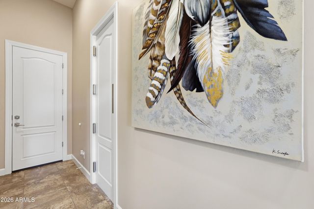 8584 E TUMBLEWEED Drive, Scottsdale, AZ 85266