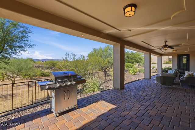 8584 E TUMBLEWEED Drive, Scottsdale, AZ 85266