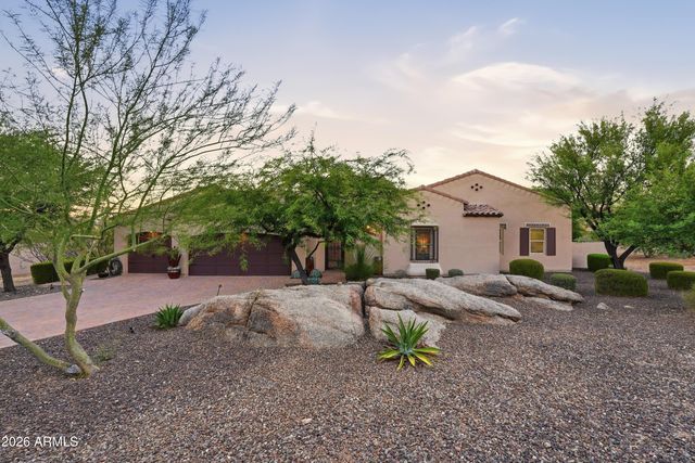 8584 E TUMBLEWEED Drive, Scottsdale, AZ 85266