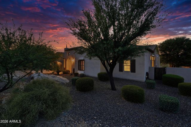 8584 E TUMBLEWEED Drive, Scottsdale, AZ 85266