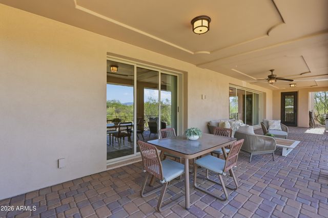 8584 E TUMBLEWEED Drive, Scottsdale, AZ 85266