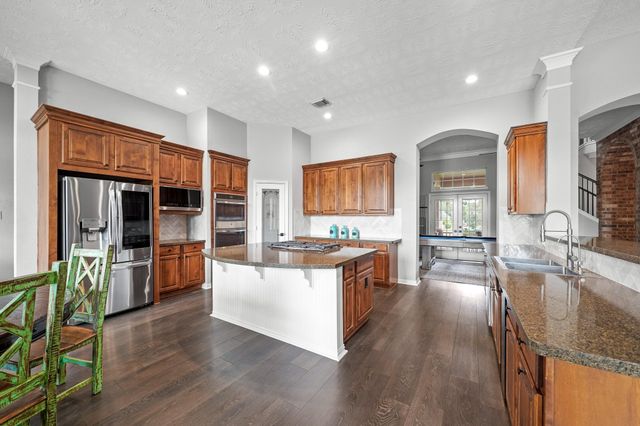 4703 Oxbow Circle W, Fulshear, TX 77441