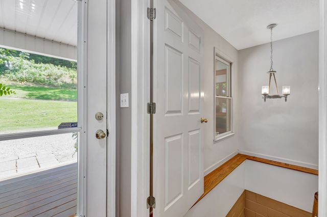 834 Lake Haven Dr, Tullahoma, TN 37388