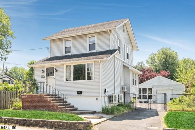 174 Phelps Ave, Bergenfield Boro, NJ 07621