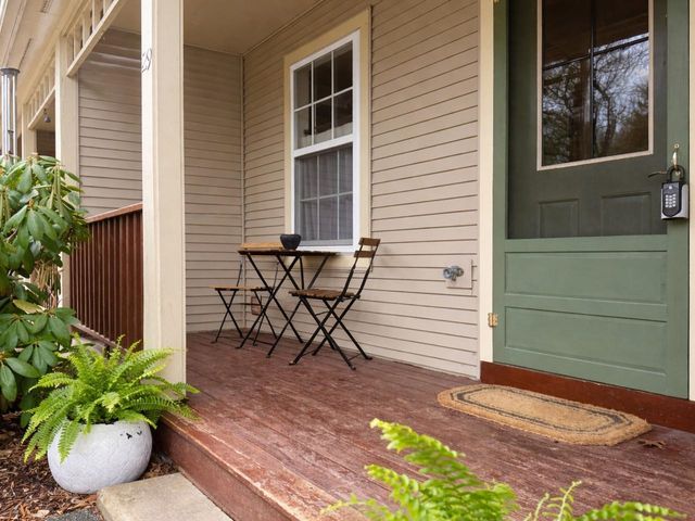 29 Abbey Road, Williston, VT 05495