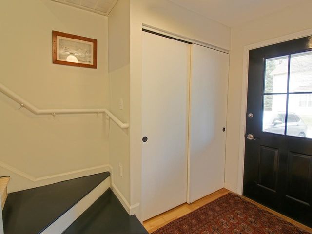 29 Abbey Road, Williston, VT 05495
