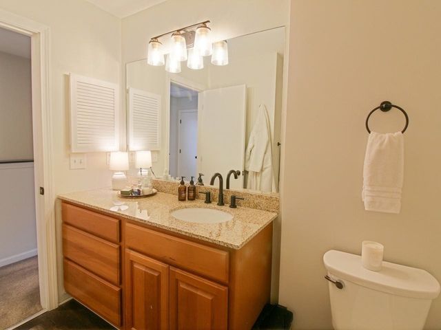 29 Abbey Road, Williston, VT 05495