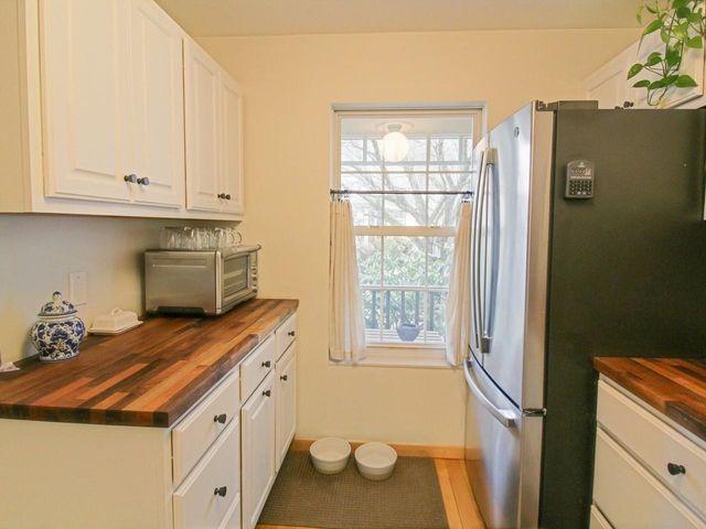 29 Abbey Road, Williston, VT 05495
