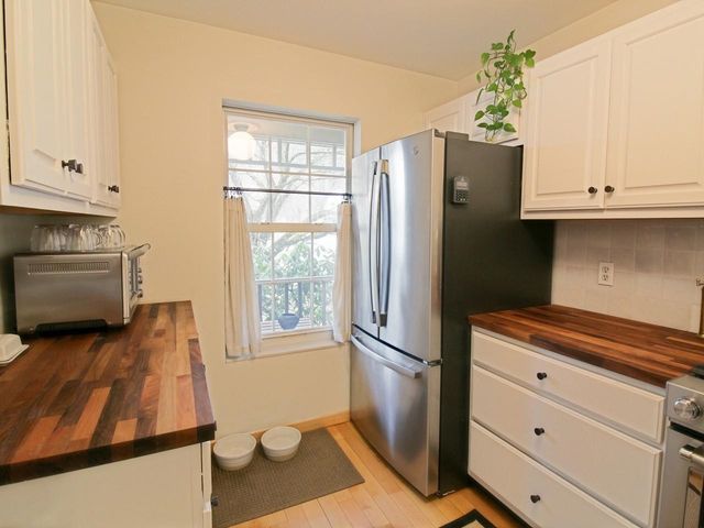 29 Abbey Road, Williston, VT 05495