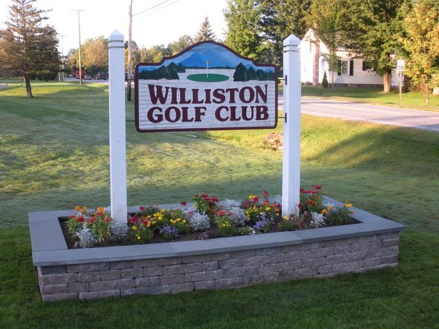 29 Abbey Road, Williston, VT 05495
