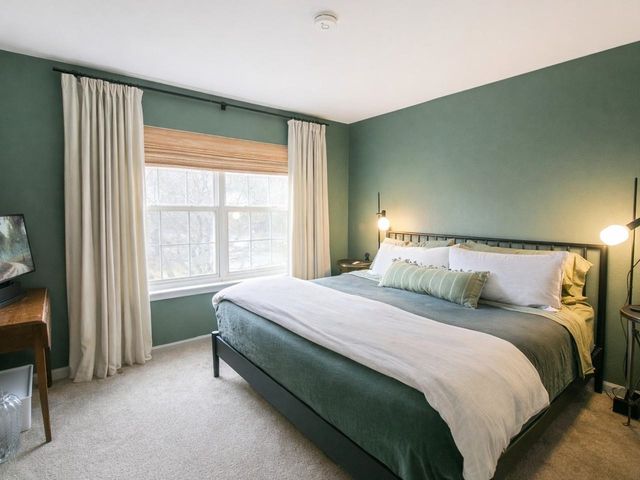 29 Abbey Road, Williston, VT 05495