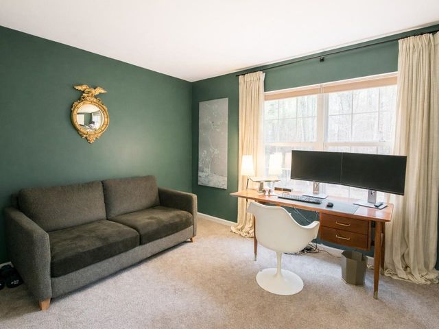 29 Abbey Road, Williston, VT 05495
