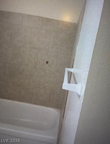 4760 Woodridge Road, Las Vegas, NV 89121