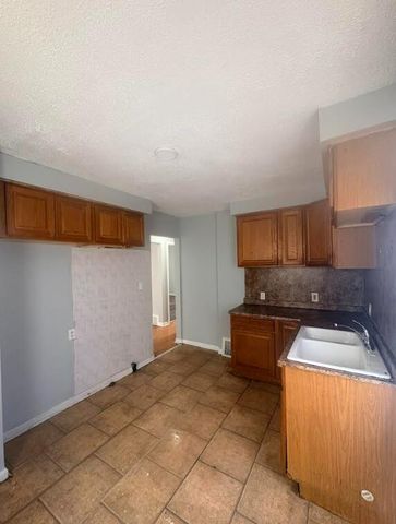 19961 Pinehurst Street, Detroit City, MI 48221