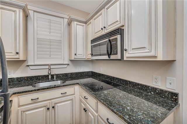 1015 Beachview Drive 205, St Simons Island, GA 31522