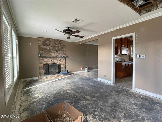 309 E Avenue J13, Lancaster, CA 93535