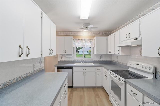 2651 N Canterbury Lake Drive, Hernando, FL 34442