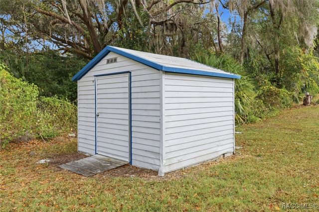 2651 N Canterbury Lake Drive, Hernando, FL 34442