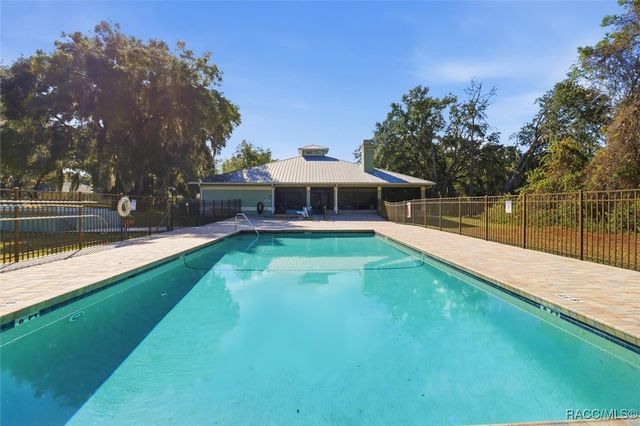 2651 N Canterbury Lake Drive, Hernando, FL 34442